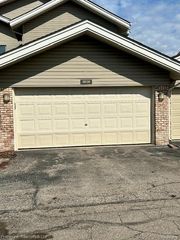 21038 Boulder Circle, Northville, MI 48167