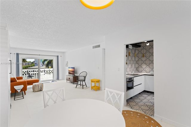 3209 S Ocean Dr 2M, Hallandale Beach, FL 33009