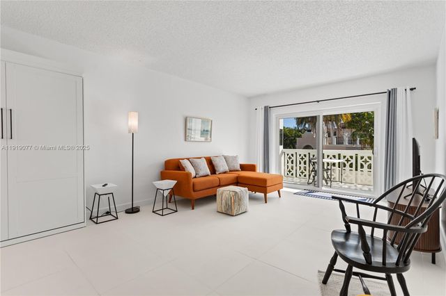 3209 S Ocean Dr 2M, Hallandale Beach, FL 33009