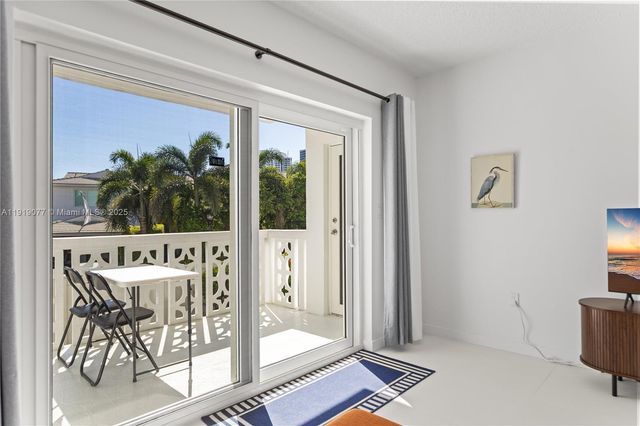 3209 S Ocean Dr 2M, Hallandale Beach, FL 33009