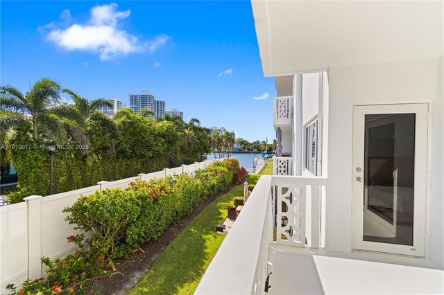 3209 S Ocean Dr 2M, Hallandale Beach, FL 33009