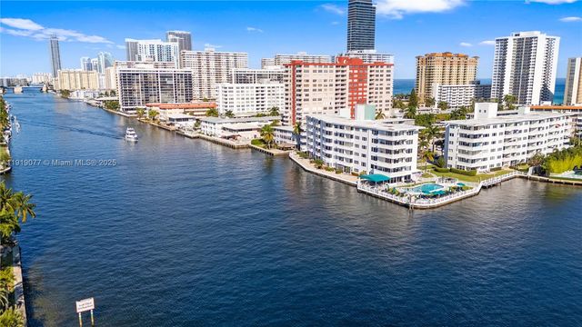 3209 S Ocean Dr 2M, Hallandale Beach, FL 33009