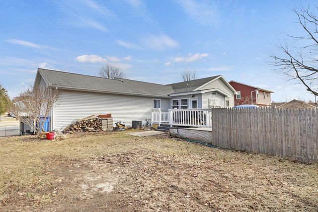 714 WARNER Street, Columbus, WI 53925