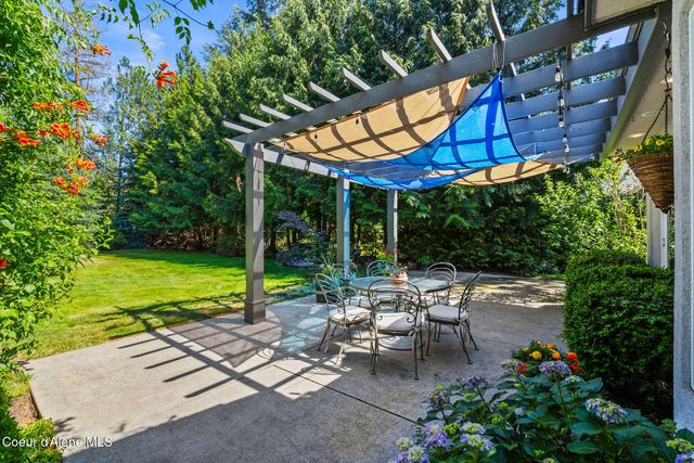 396 S Riviere Ct, Coeur D'alene, ID 83814