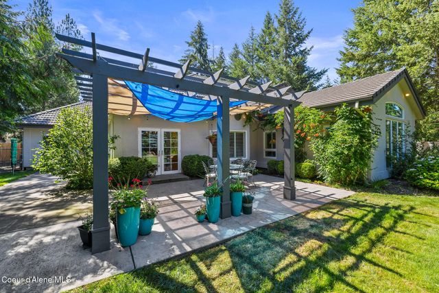 396 S Riviere Ct, Coeur D'alene, ID 83814