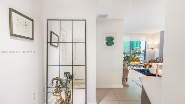 31 SE 6th Street 1708, Miami, FL 33131