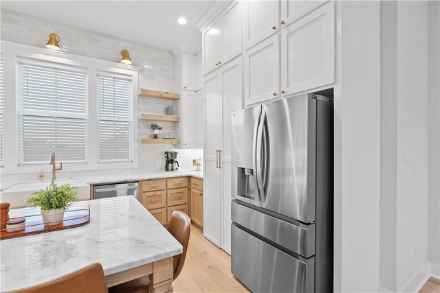 5001 Greenstone Way, Bryan, TX 77802