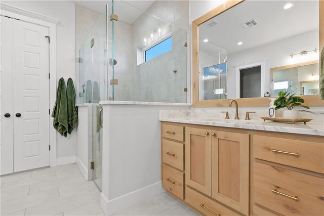 5001 Greenstone Way, Bryan, TX 77802