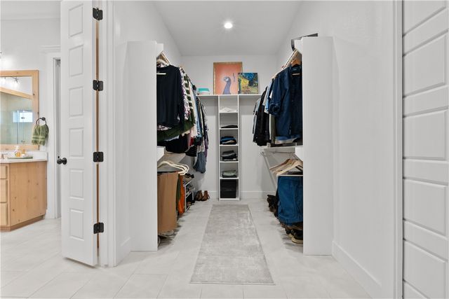 5001 Greenstone Way, Bryan, TX 77802