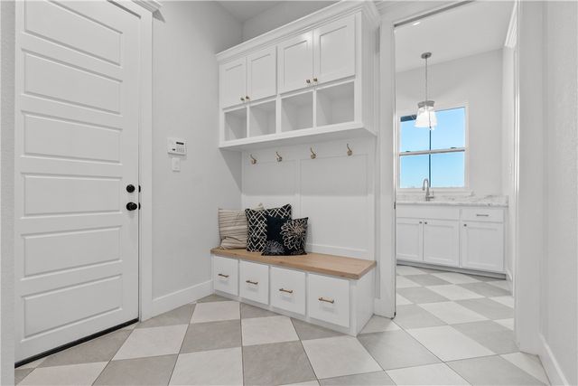 5001 Greenstone Way, Bryan, TX 77802