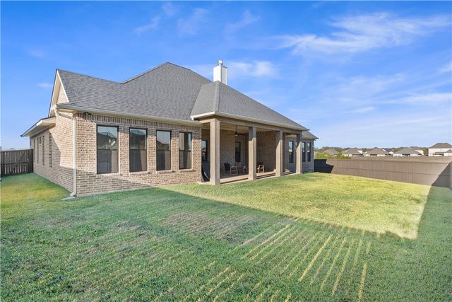5001 Greenstone Way, Bryan, TX 77802