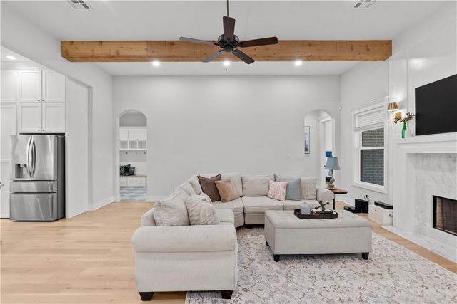 5001 Greenstone Way, Bryan, TX 77802