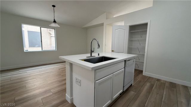 4044 Misty Lilac Court, Las Vegas, NV 89122