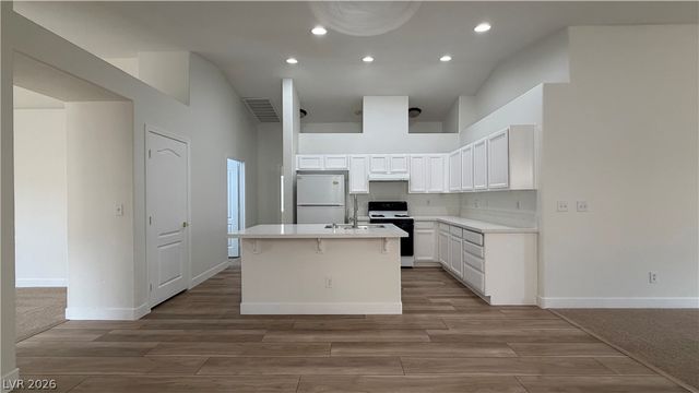 4044 Misty Lilac Court, Las Vegas, NV 89122
