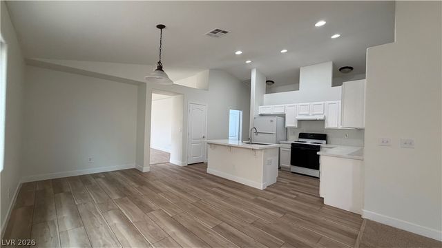 4044 Misty Lilac Court, Las Vegas, NV 89122
