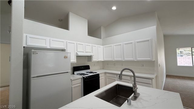 4044 Misty Lilac Court, Las Vegas, NV 89122