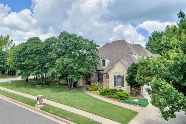 3317 Beacon Hill Street, Edmond, OK 73034