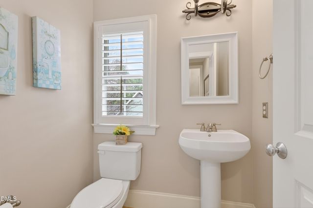 6204 Cabin Branch Drive, Durham, NC 27712