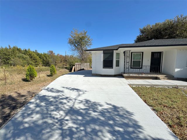 3824 Patman Street, Lancaster, TX 75134