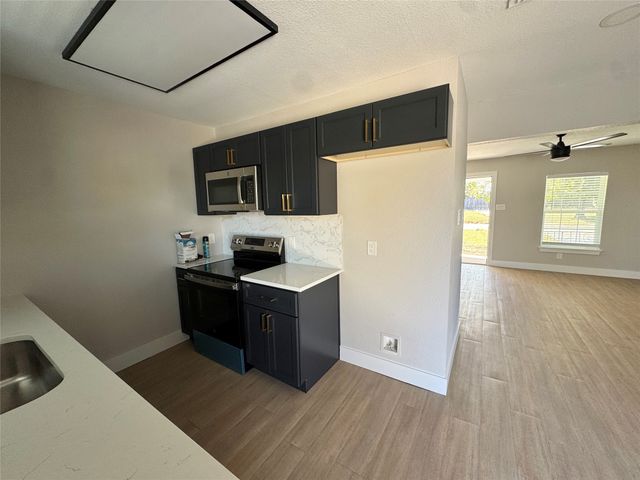 3824 Patman Street, Lancaster, TX 75134