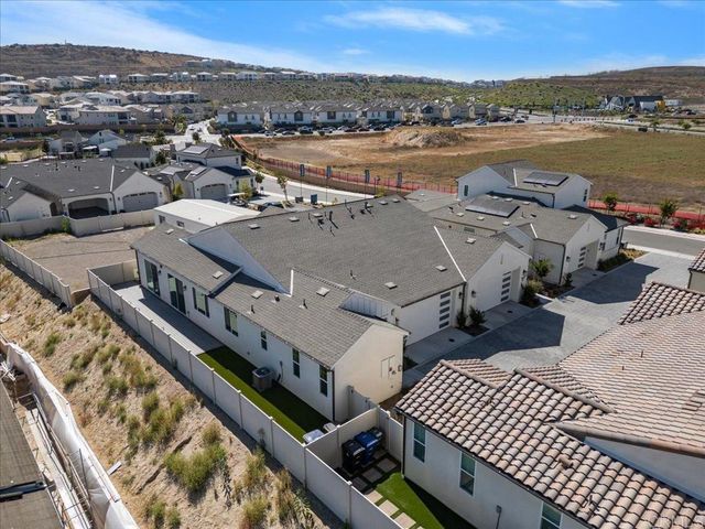 1624 Calle Oxton 2, Chula Vista, CA 91913