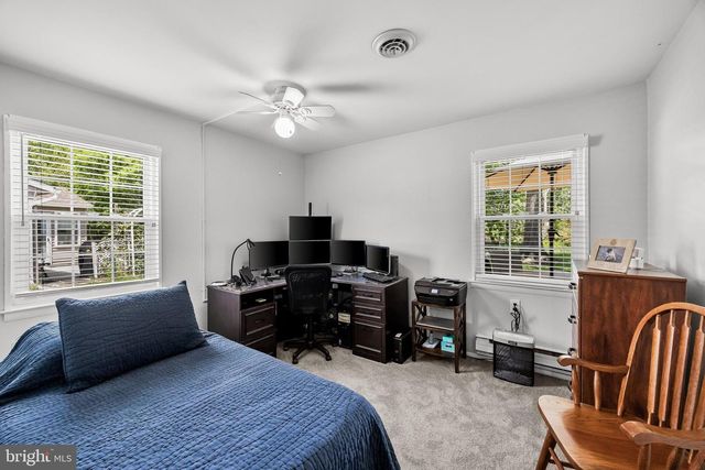 16 ANDOVER CT, Southampton, NJ 08088