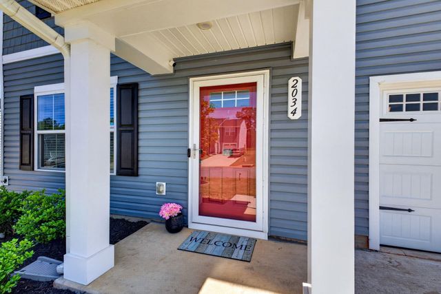 2034 Evanston Drive, Wellford, SC 29384