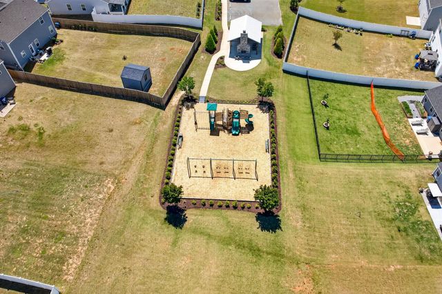 2034 Evanston Drive, Wellford, SC 29384