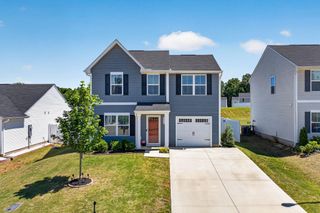 2034 Evanston Drive, Wellford, SC 29384