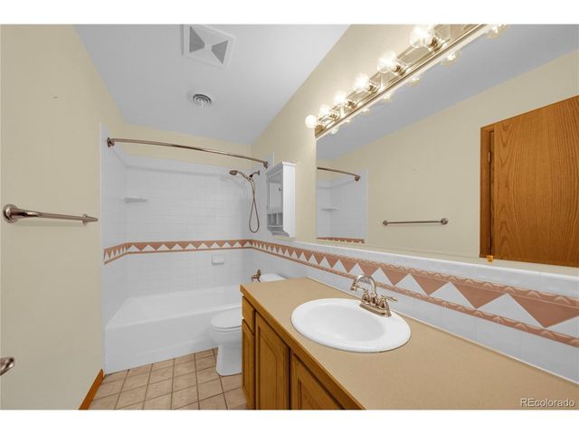 74 Bachar Dr, Fort Morgan, CO 80701