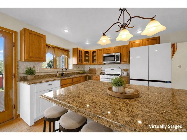 74 Bachar Dr, Fort Morgan, CO 80701