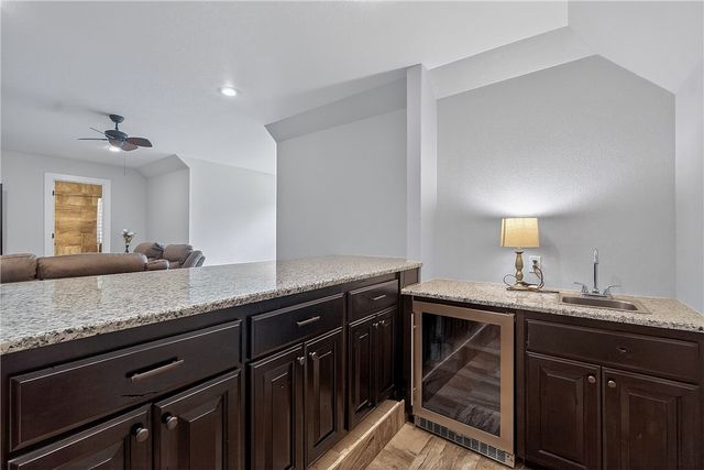 1801 N Candleshoe Drive, Fayetteville, AR 72701