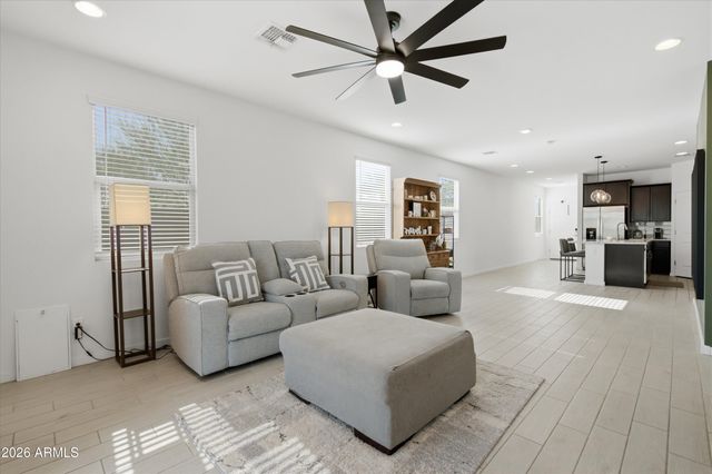 3537 E SANDOVAL Drive, San Tan Valley, AZ 85140