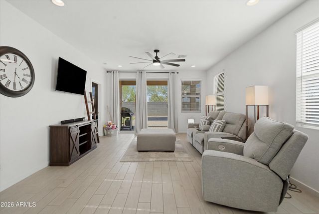 3537 E SANDOVAL Drive, San Tan Valley, AZ 85140