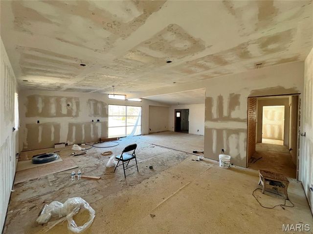 1029 N Woodland Drive, Dexter, MO 63841