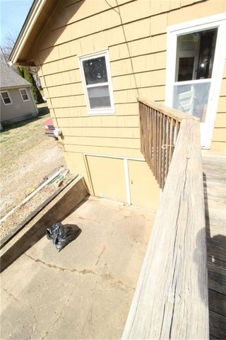 1027 Delaware Street, Leavenworth, KS 66048