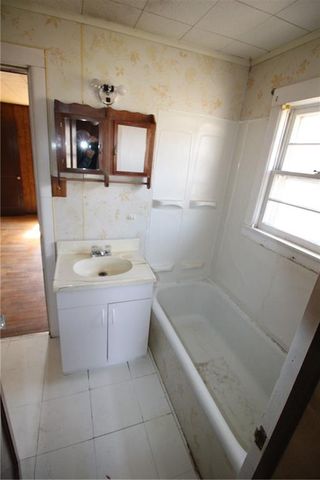 1027 Delaware Street, Leavenworth, KS 66048