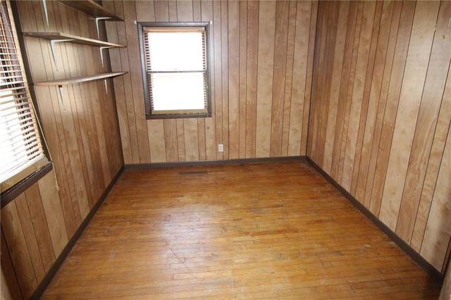 1027 Delaware Street, Leavenworth, KS 66048