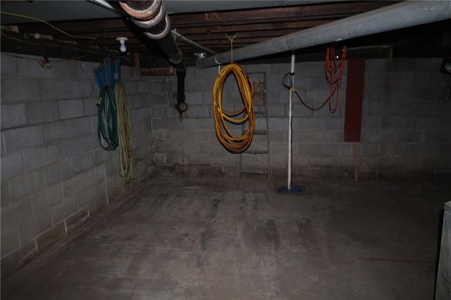 1027 Delaware Street, Leavenworth, KS 66048