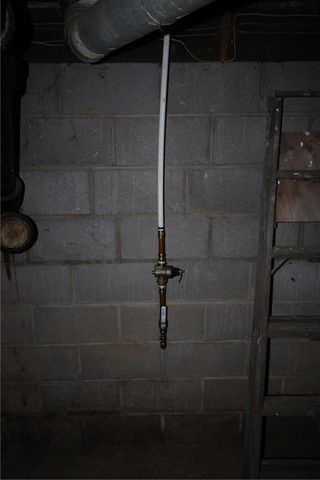 1027 Delaware Street, Leavenworth, KS 66048