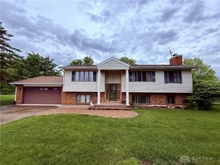 5778 Cedarwood Drive, Lewisburg, OH 45338