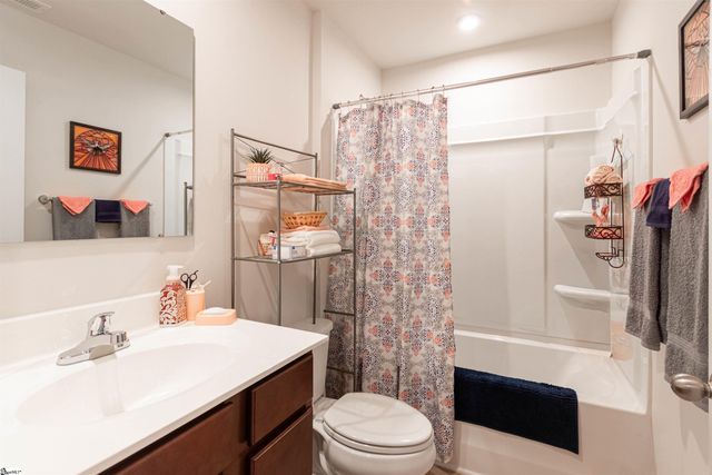 810 Purcell Drive, Woodruff, SC 29388