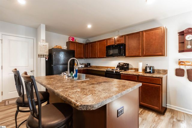 810 Purcell Drive, Woodruff, SC 29388