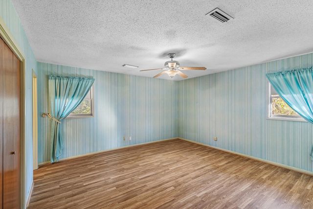 154 Brookwood Circle, Ozark, AL 36360