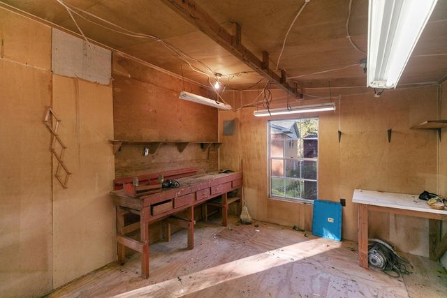 154 Brookwood Circle, Ozark, AL 36360