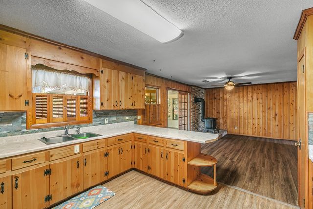 154 Brookwood Circle, Ozark, AL 36360