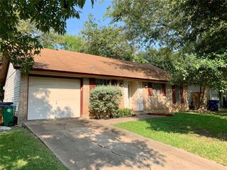 400 Tilbury LN, Austin, TX 78745