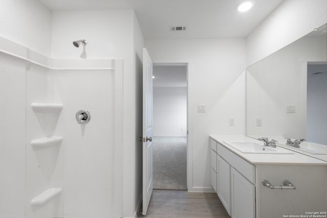 9203 Kinsel Park, Converse, TX 78109