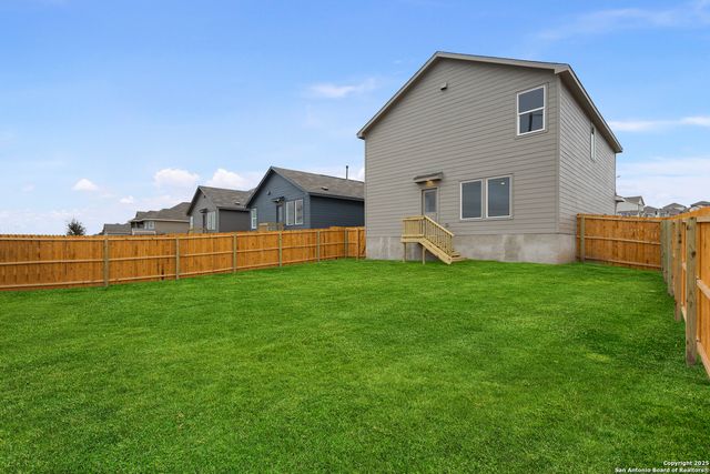 9203 Kinsel Park, Converse, TX 78109