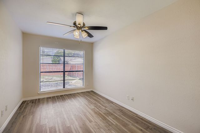 4817 Crawford Drive, The Colony, TX 75056